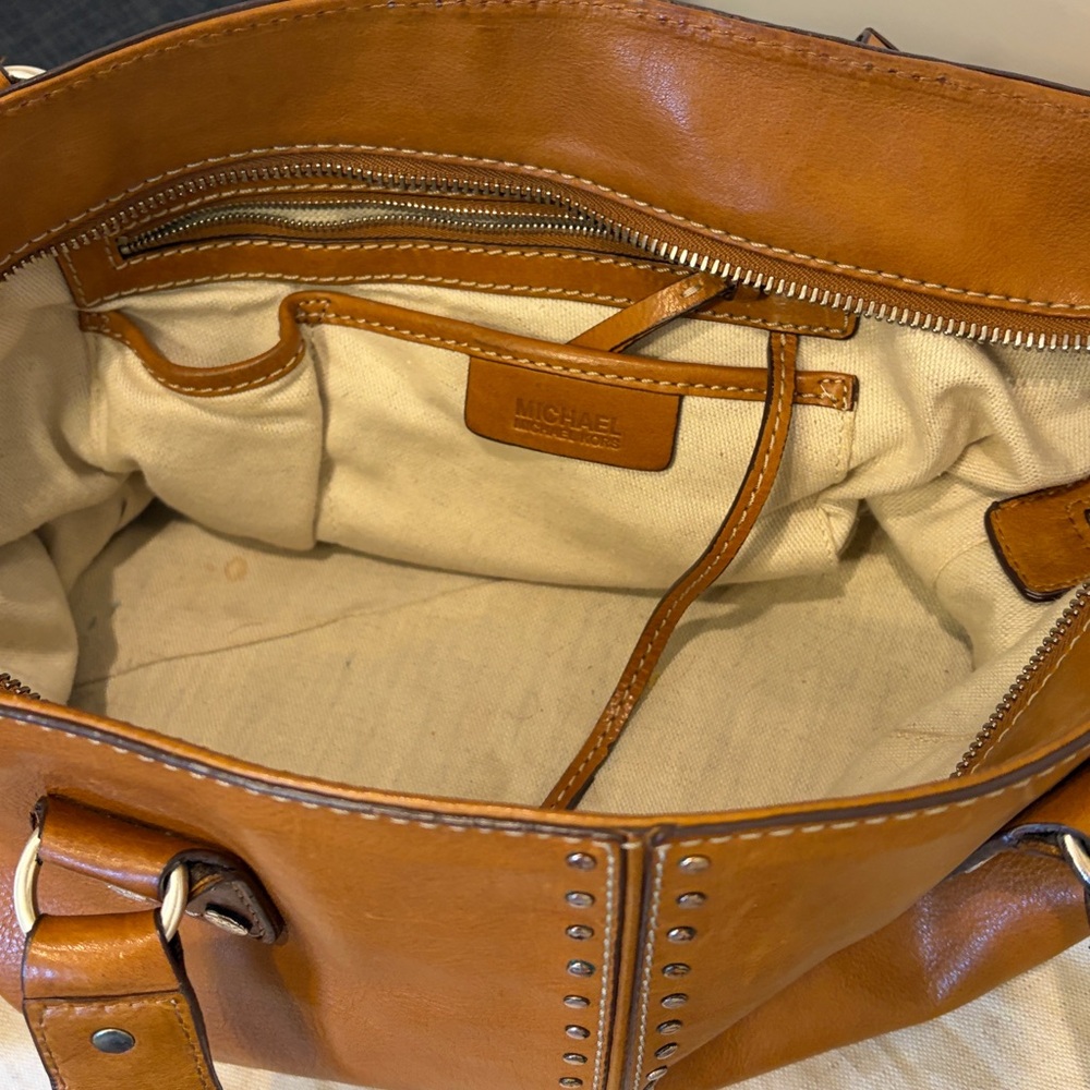 Vintage Michael Kors Leather Studded Astor Large Shopper Tote - Picture 8 of 8